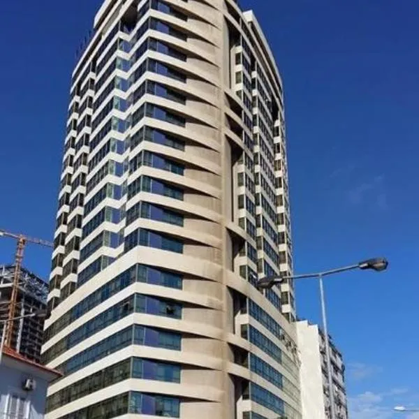 Apartamento com Vista para a Baía de Luanda, hotel em Luanda