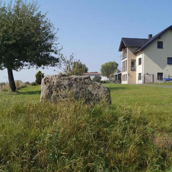 Ferienwohnung Hof Lamberty, Hotel in Niederprüm
