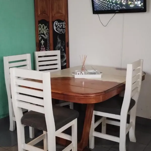 Linaje Hospedaje, viešbutis mieste Kolonas