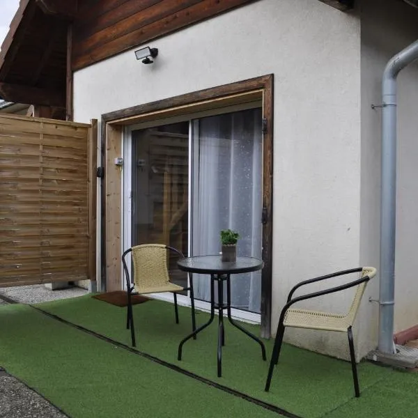 Apartment type f1 to, hotel v destinaci Sainte-Hélène-sur-Isère
