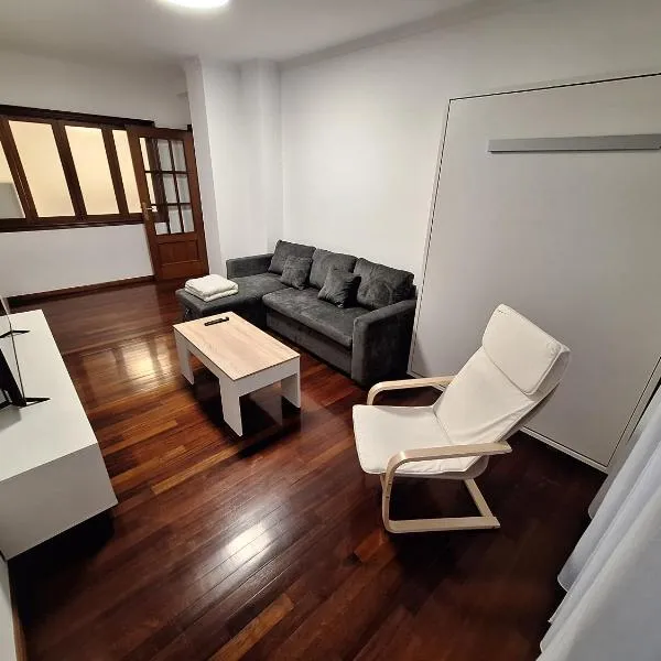 Alquiler Vacacional PC, hotel in Noya