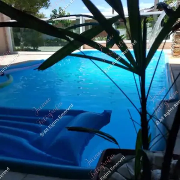 Linda Residência em Ipanema Pontal do Paraná, hotel a Pontal do Paraná