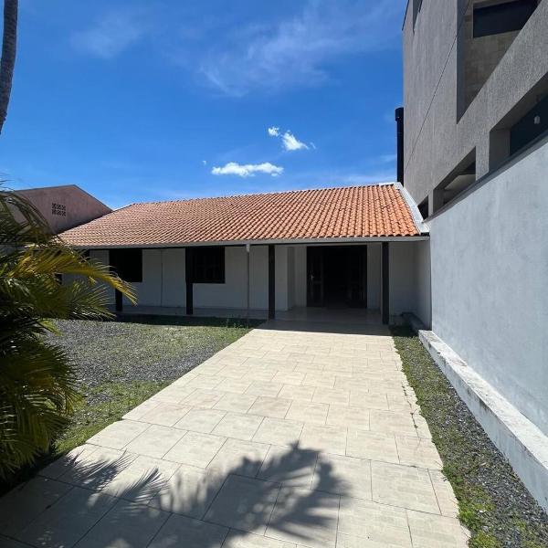 Casa de praia 200m da praia Alegre Penha-SC