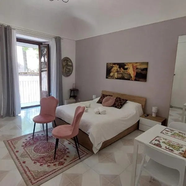 GL Golden City Apartments, ξενοδοχείο στην Κατάνια