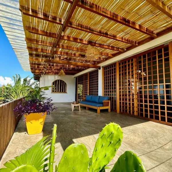 Appartement YLANG, hotel v destinaci Hell-Ville