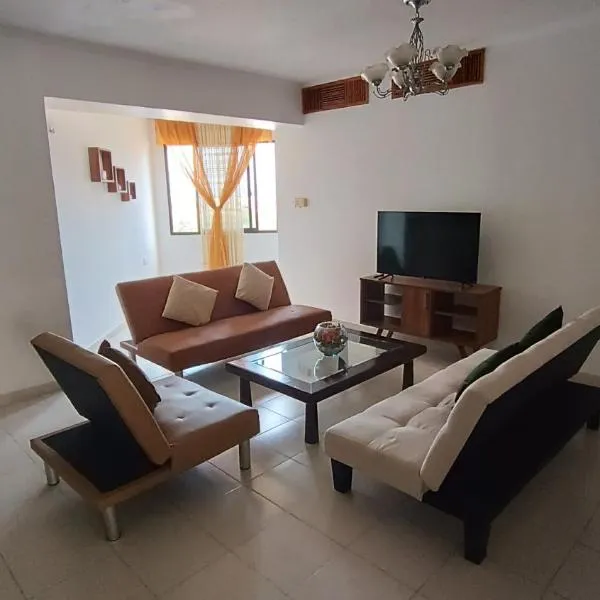 Comfortable and perfect location in Lechería, hotel en El Morto de Barcelona