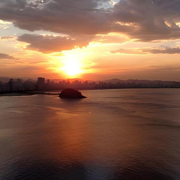 Apartamento com Vista Única e Maravilhosa !!!