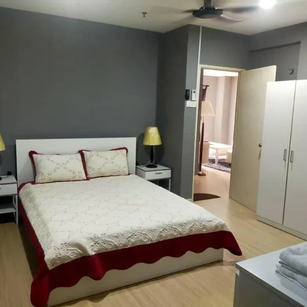 Champs elysees, hotel v destinaci Kampar