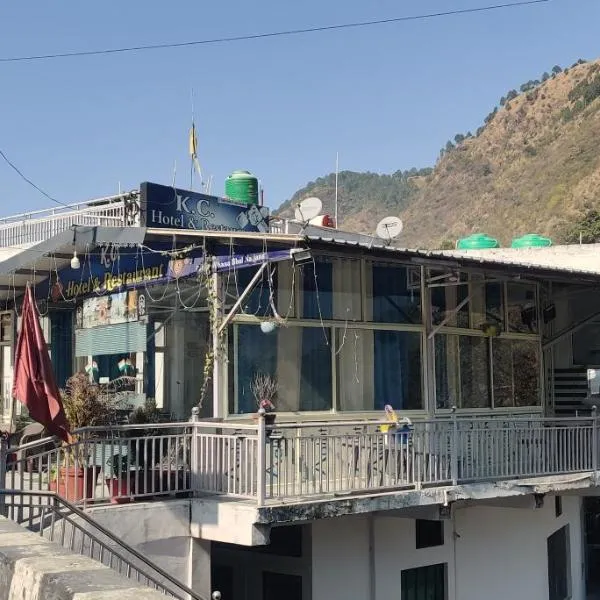 KC Hotel & Restaurant, hotel v destinaci Rudraprayāg