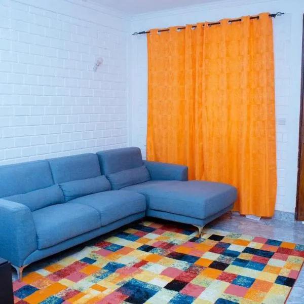 Entire home in Mlole, Kigoma, Tanzania, hotel in Kigoma