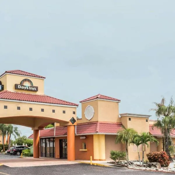 Days Inn by Wyndham Fort Myers, hotel v destinaci Fort Myers
