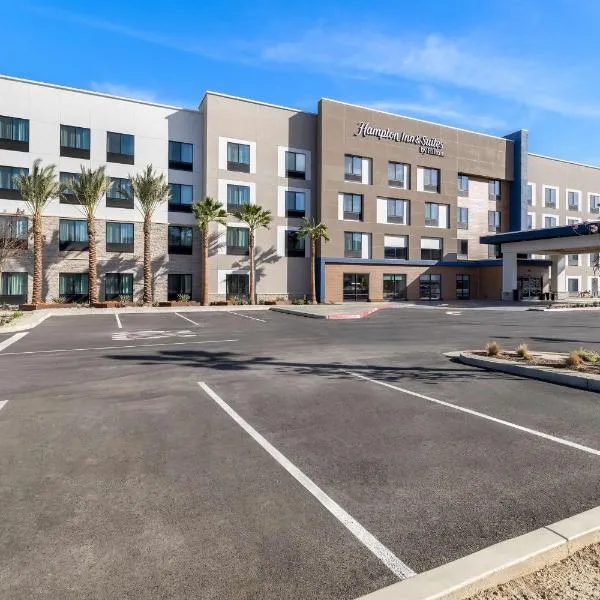 Hampton Inn & Suites Corona, Ca, hotel v destinaci Corona