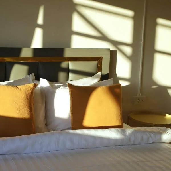 The 5ive Homestay, hotel v destinaci Čiang Rai