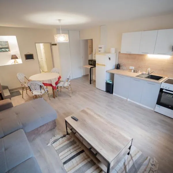 apartment 4 people, hotel v destinaci Vroncourt