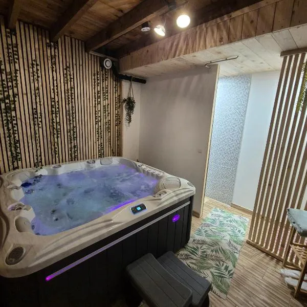 Le Charmant Spa, hotel em Chauny