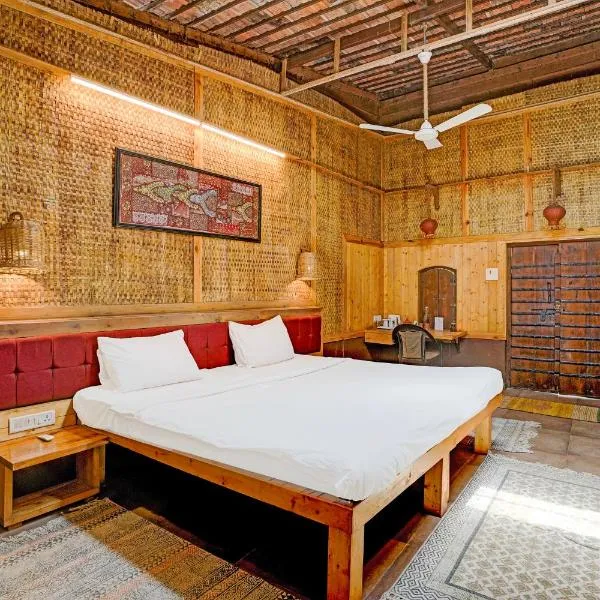 Palette Palghar Irayos Resort Lifestyle Retreat, hotel em Talāsri