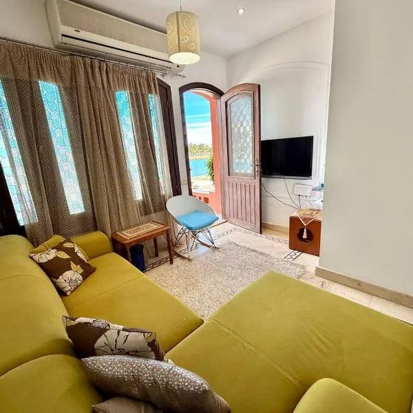 Exquisite 1BR Chalet with Pool & Lagoon - ElGouna, ξενοδοχείο στη Χουργκάντα