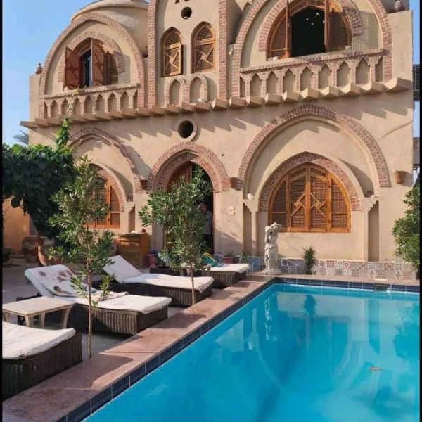 Mystical habou domes villa private pool, hotel di Luxor