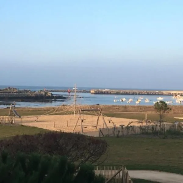 APPART-STUDIOS VUE MER PANORAMIQUE ST GUENOLE Côté Mer, hotel v destinácii Penmarch