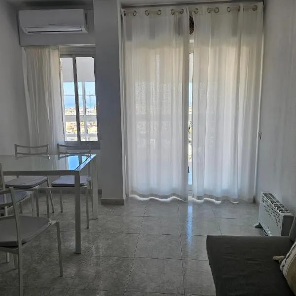 Aguila Relax Apartment, ξενοδοχείο σε Benalmádena