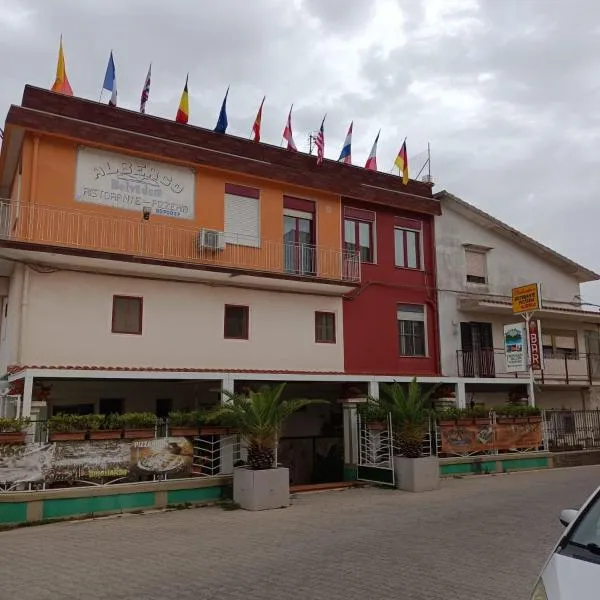 Albergo BELVEDERE, hotel v destinácii Santa Cristina Gela