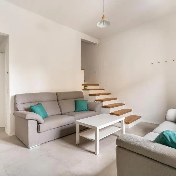 Scandicci Elite Home - Casa Moderna con Cortile e Parcheggio Gratuito, hotel en Scandicci