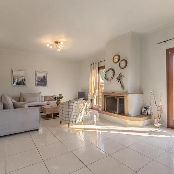 Melanes Serenity 3Br Apartment, hotel in Mélanes