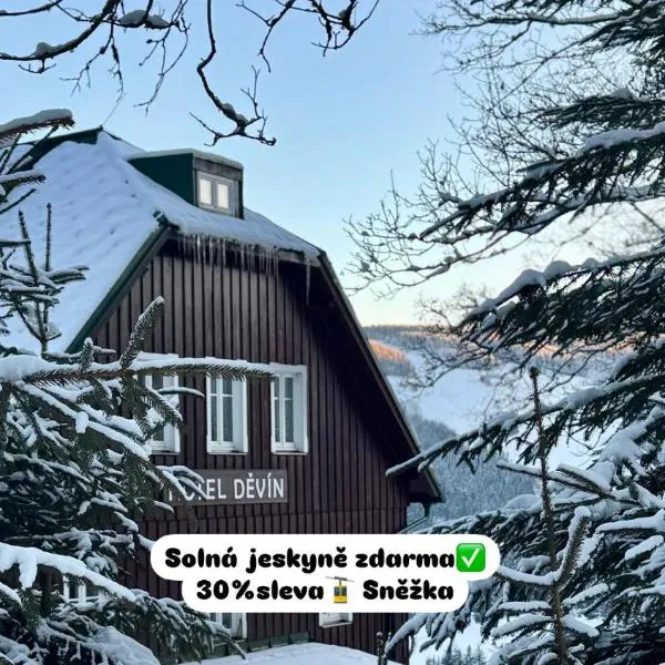 Hotel Děvín, hotel u gradu Pec pod Snežkou