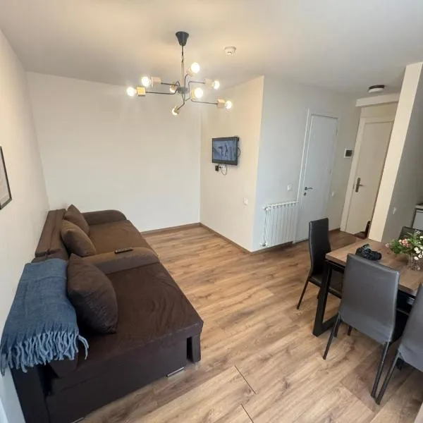 Very cozy 2 Room apart NEW GUDAURI, LOFT 2, apt 223、グダウリのホテル