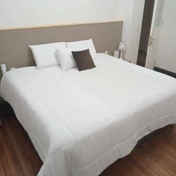 Colville Hospedaje, a 1 cuadra de la plaza mayor de lima, hotel v destinaci Lima