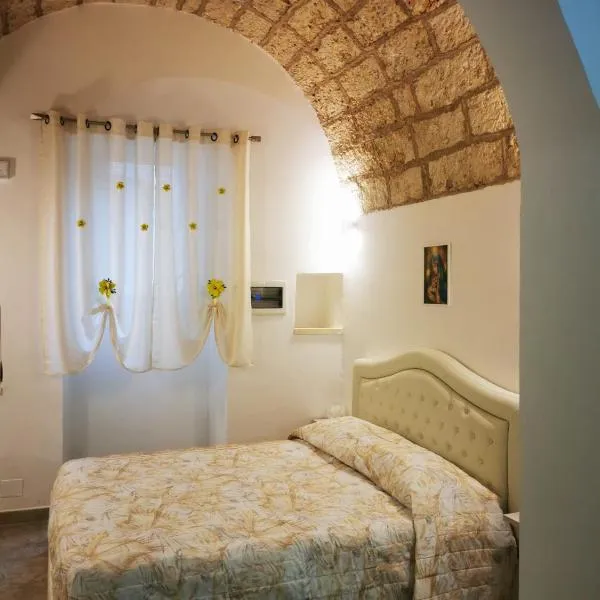 Maura Domus，位于科里利亚诺多特兰托的酒店