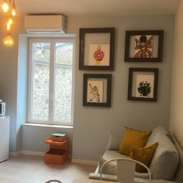 Appartement privé bleu – hotel w mieście Vinzieux
