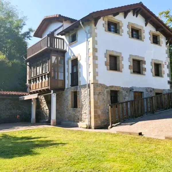 La casa de la costura - casa rural, hotel v destinaci Solares