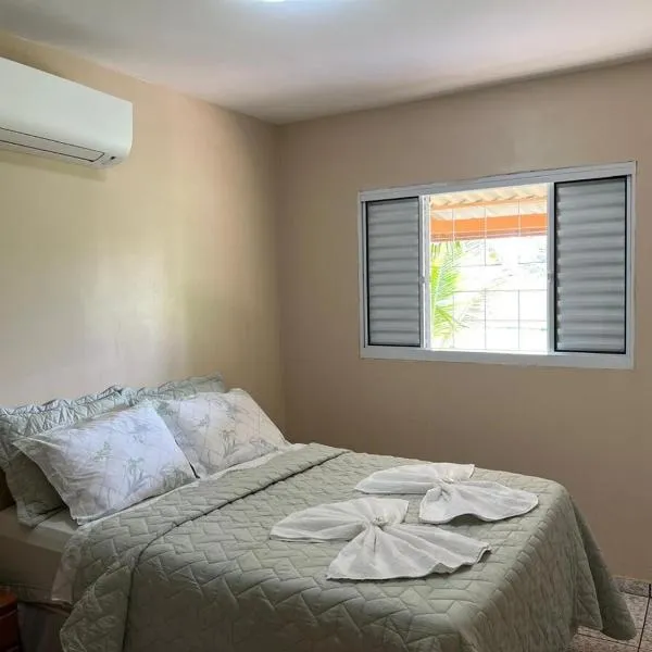 Casa Bouganville - Quarto com cozinha, hotel v destinaci Novo Airão