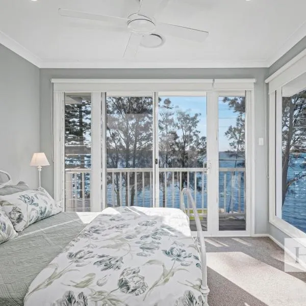 The Lakehouse Retreat, hotel sa Summerland Point