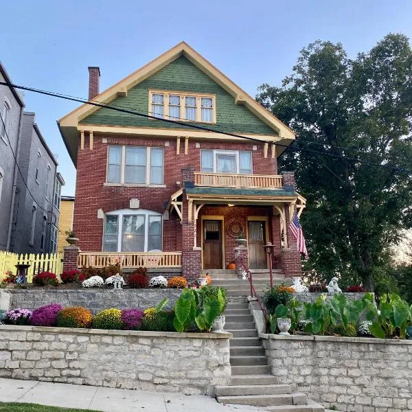 The Edmond an 1887 Arts & Crafts gem, hotel v destinaci Saint Joseph