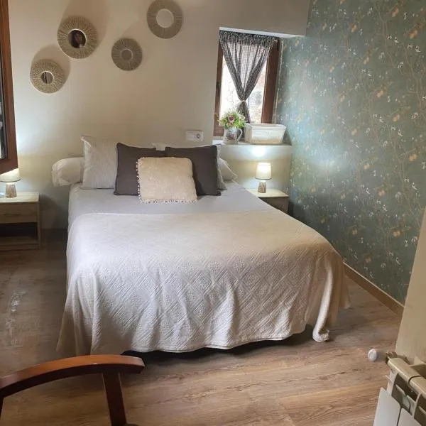 Vivienda Vacacional La Quesería, hotel in Oceño