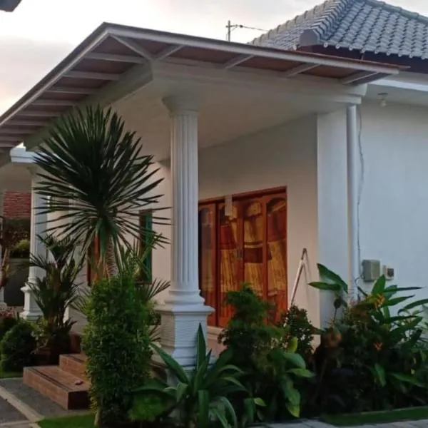 Srinadi Guest House Lovina, ξενοδοχείο σε Lovina