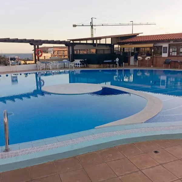 1 bedroom Apartment in Golf del Sur Peeble Beach with big terrace, hotel in San Miguel de Abona