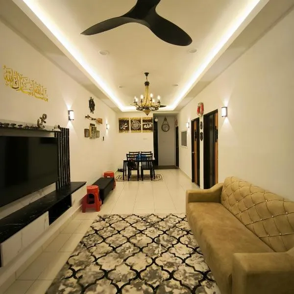 HV SENCHO HOMESTAY House Vessel Sencho Home of Nautical Decoration, hotel in Temerloh
