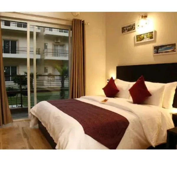 Ganret suites and resort, khách sạn ở Vrindāvan