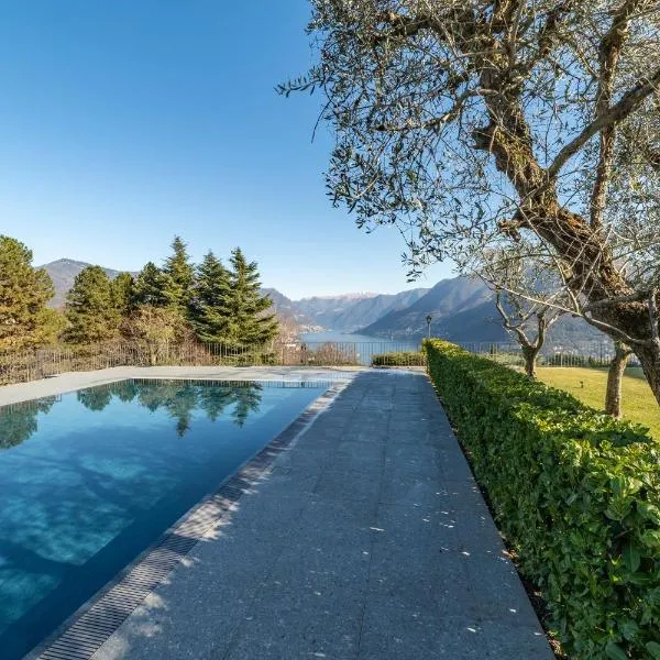 Alex's Luxury Lake View Apt Pool and Tennis, hotel in Como