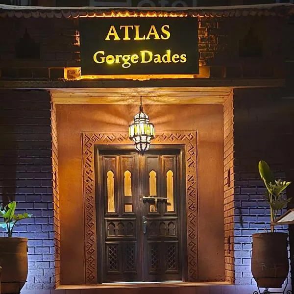 Hotel Atlas Gorge Dades, hotel v destinaci Boumalne