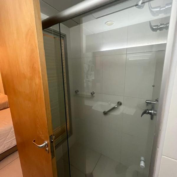 Quarto no Hilton Garden - Piscina - Academia - Ar-condicionado - Região Nobre - Andar alto - Foto 3