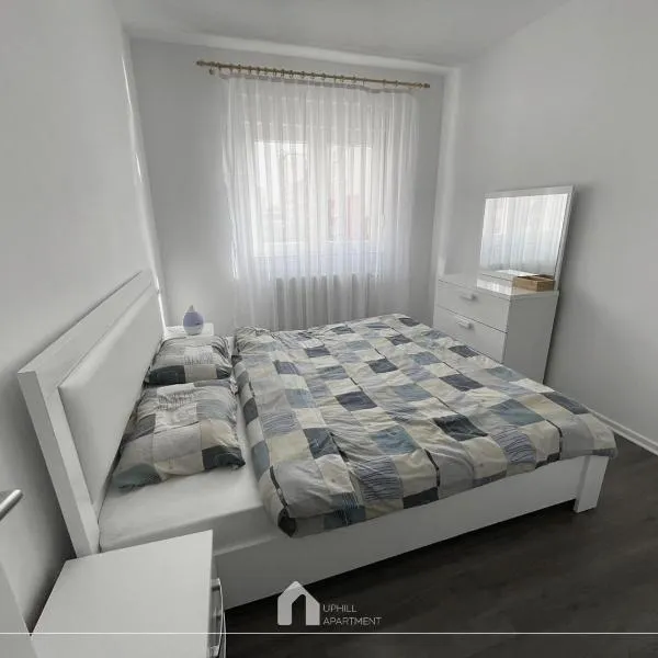 Uphill Apartment, hotel in Pristina