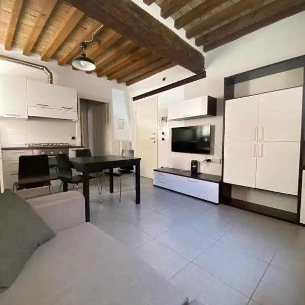 Casa Fabrizio - Parcheggio nelle vicinanze, ξενοδοχείο στην Πάρμα