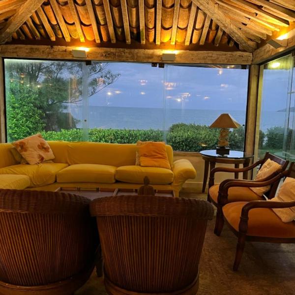 Casa de Luxo a Beira Mar em Búzios, RJ