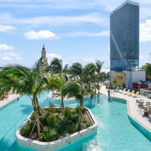37th Floor - 1bdrm Unt amazing View at Downtown Miami, хотел в Маями