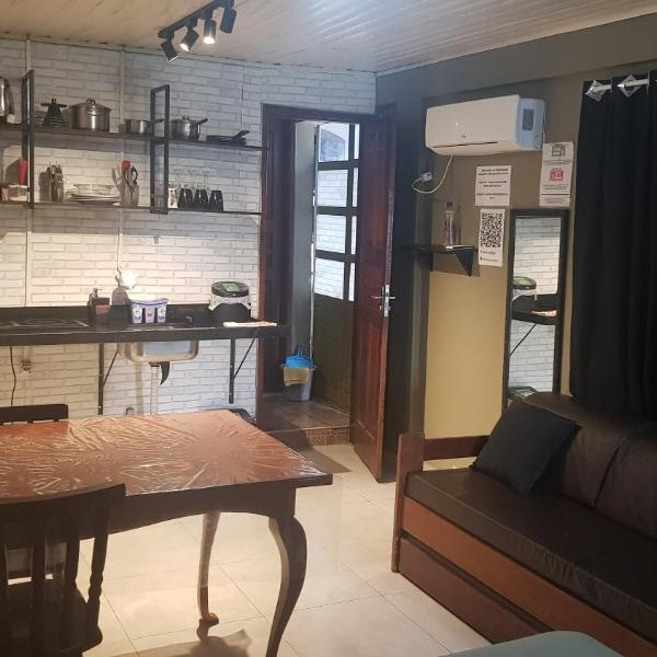 Casa no centro de Foz! Ar-condicionado, Smart Tv, Wi-fi, Cozinha, Ventilador e 4 Camas