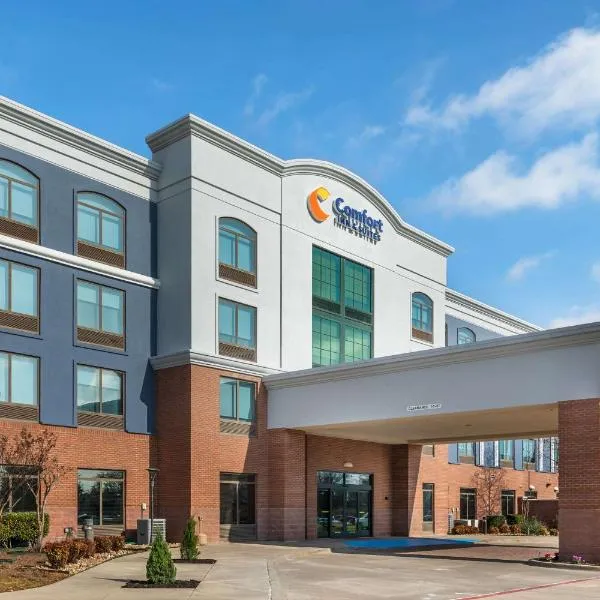 Comfort Inn & Suites Frisco East - McKinney, hotel v destinaci Frisco